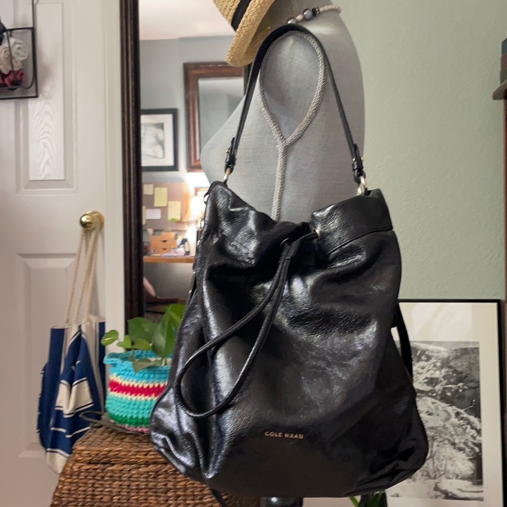 Cole Haan Shoulder bag, good used condition.